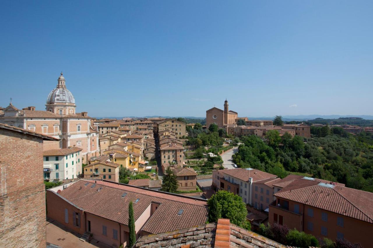 Apartmán Residenza D'Epoca Palazzo Piccolomini Siena Exteriér fotografie